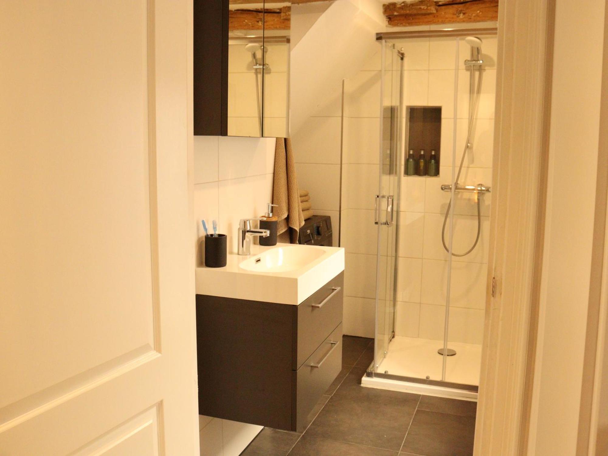 Coolest In - Close To And Amsterdam * Haarlem